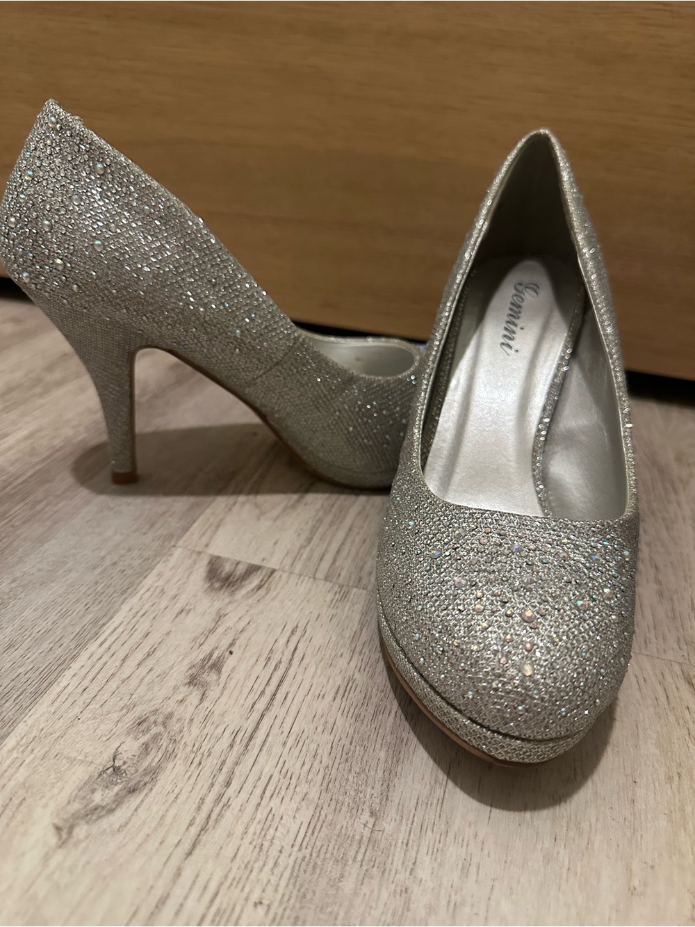 Silver Glitter High Heel Pumps